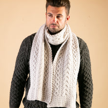 Load image into Gallery viewer, Silver Cathal Aran Scarf
