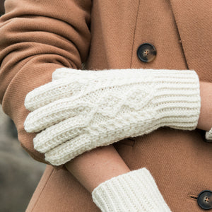 Natural Hand Knit Wool Knit Gloves
