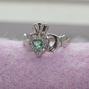 14ct White Gold Emerald Diamond Claddagh Ring